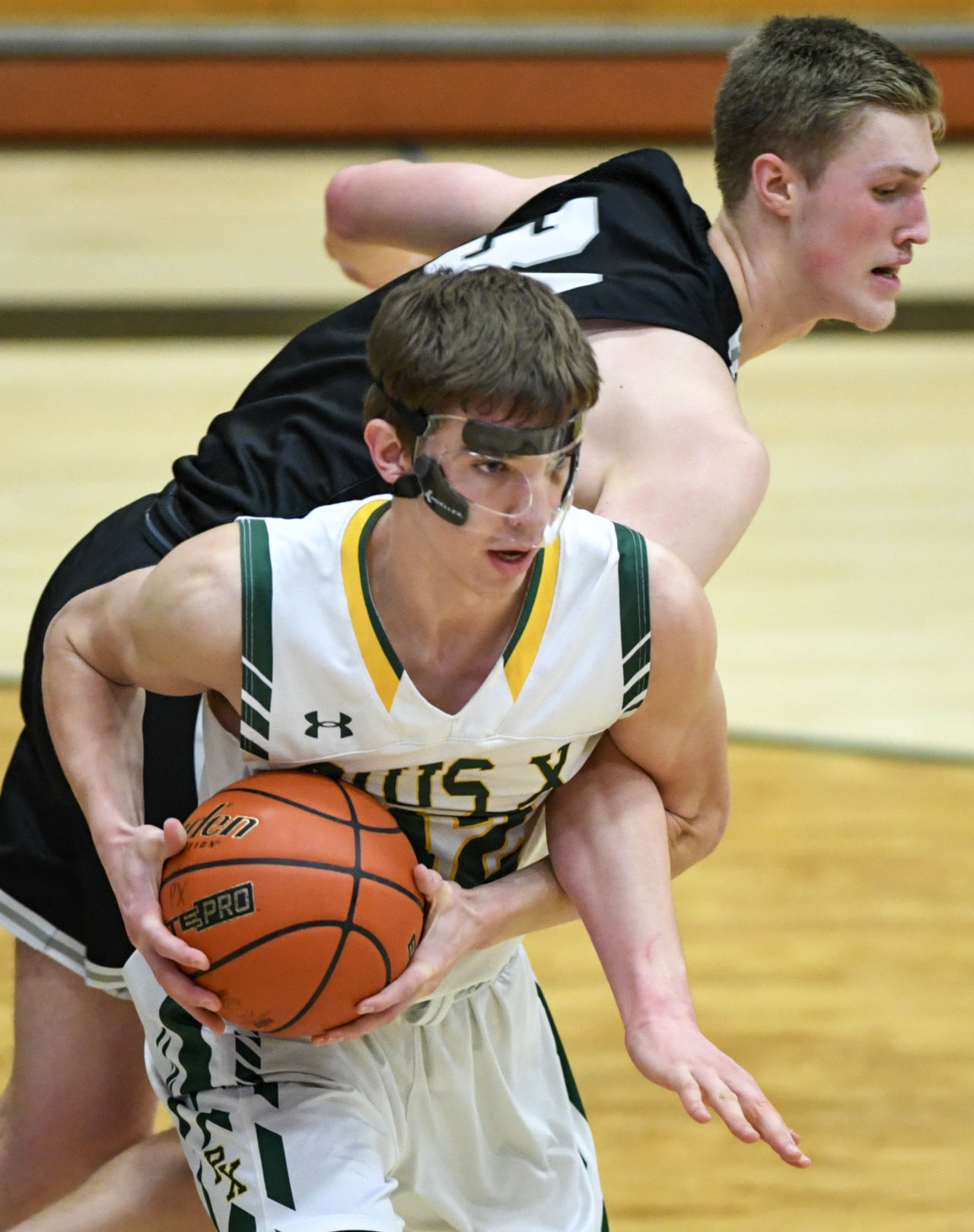 Lincoln Northeast vs. Lincoln Pius X